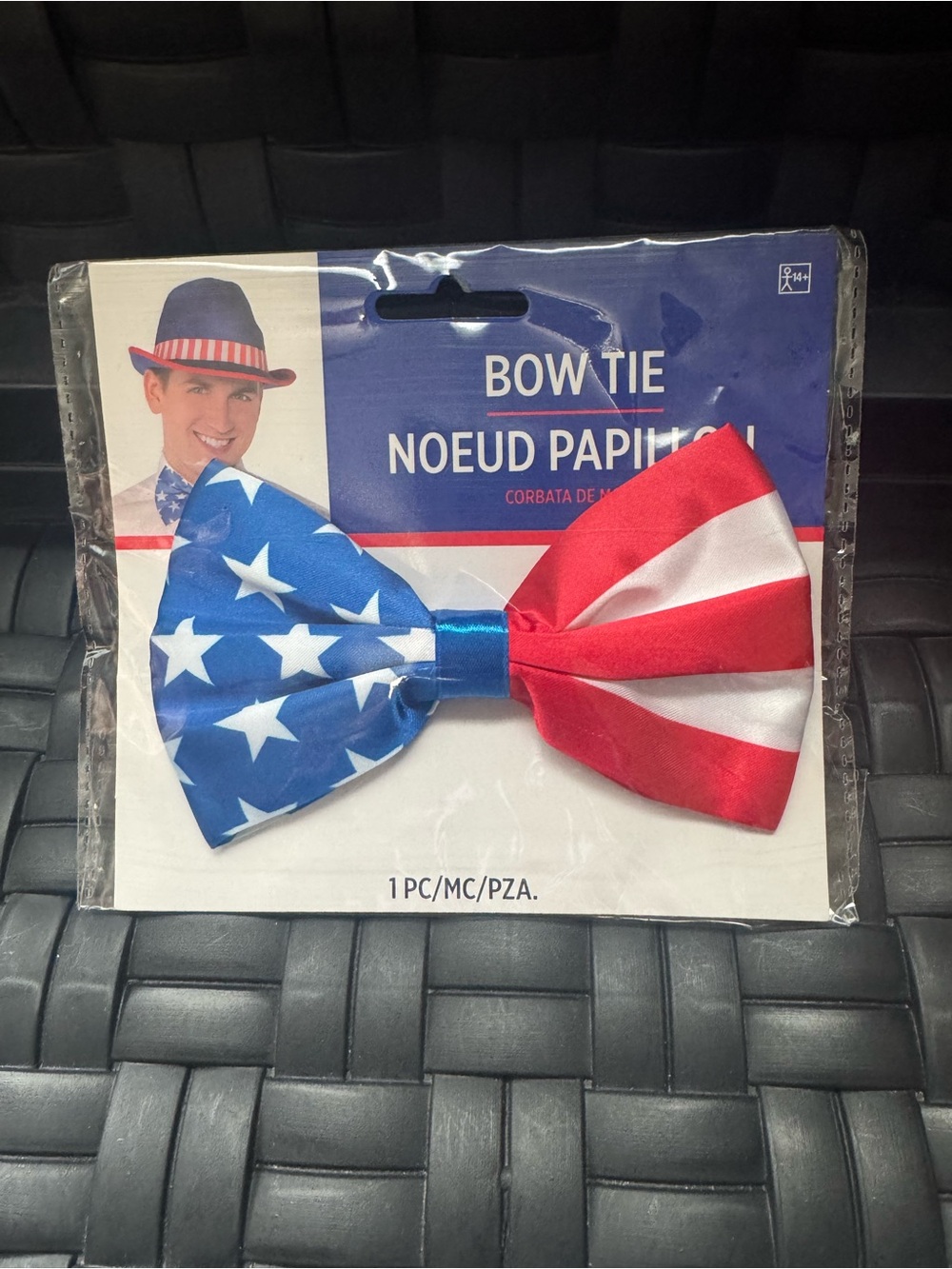 Patriotic American Flag Bow Tie - Red, White & Blue